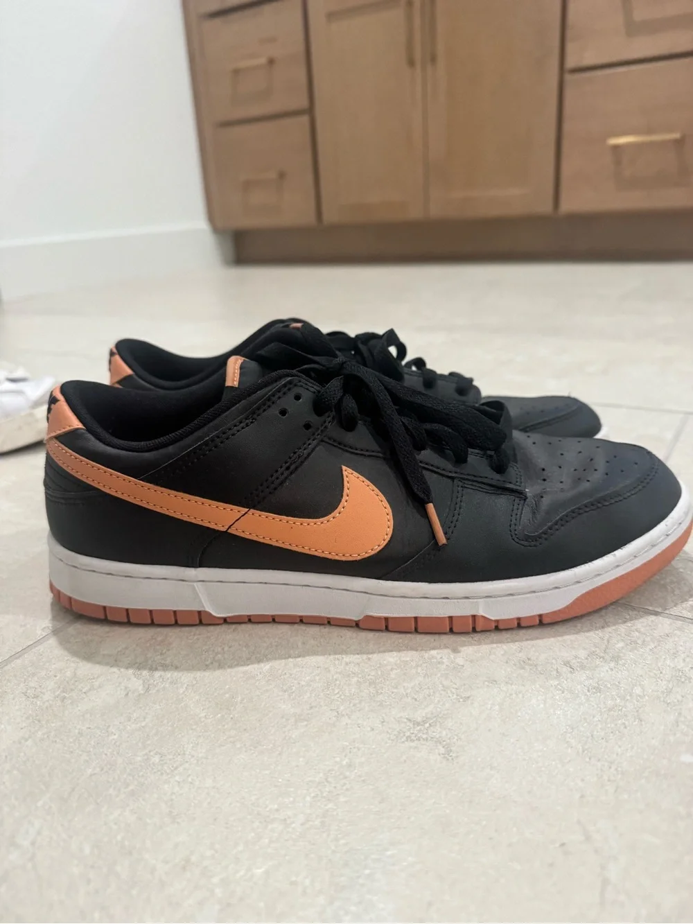 Nike Men’s Low-Top Dunks Sneaker - Black with amber Copper Swoosh